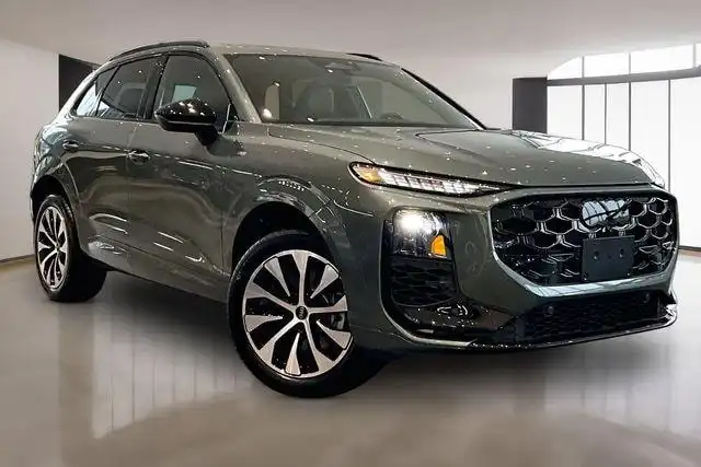 2026 Audi Q3 S Line quattro's photo