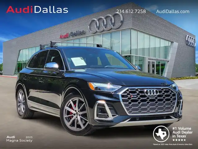 2023 Audi SQ5 Premium Plus's photo