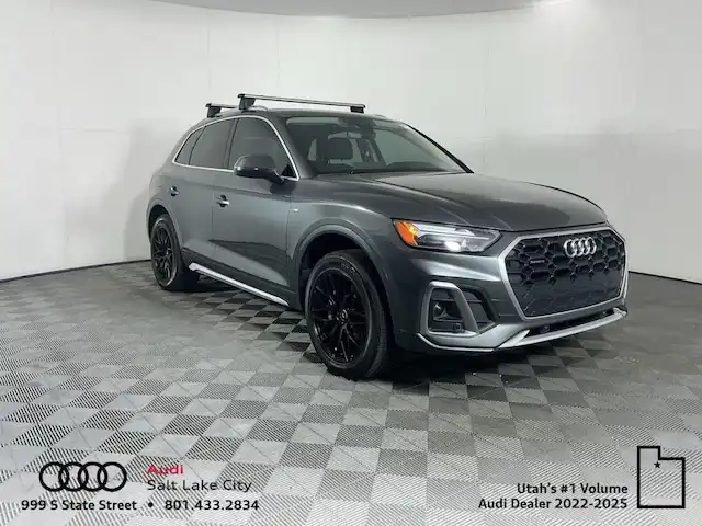 2021 Audi Q5 55 e Premium's photo