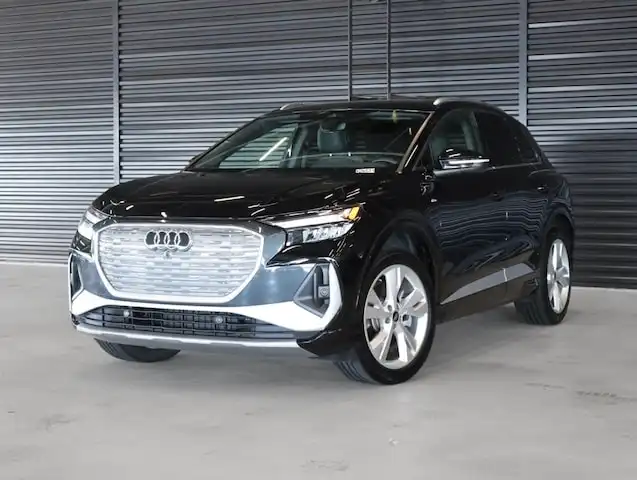 2023 Audi Q4 e-tron 50 Premium Plus quattro's photo