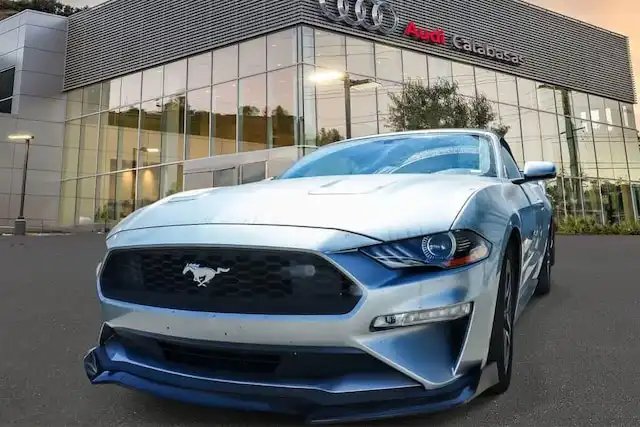 2020 Ford Mustang EcoBoost Premium Convertible's photo