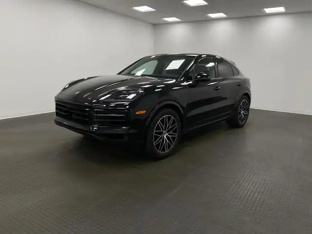 2026 Porsche Cayenne Base's photo