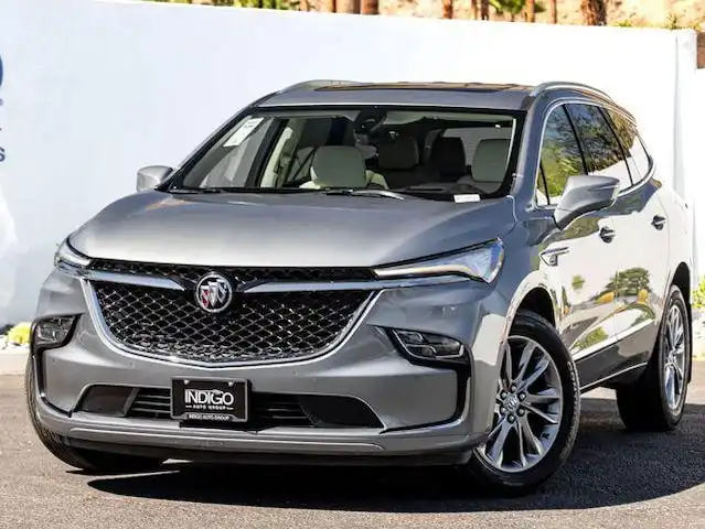 2023 Buick Enclave Avenir AWD's photo
