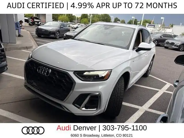 2024 Audi Q5 55 e Premium Plus's photo