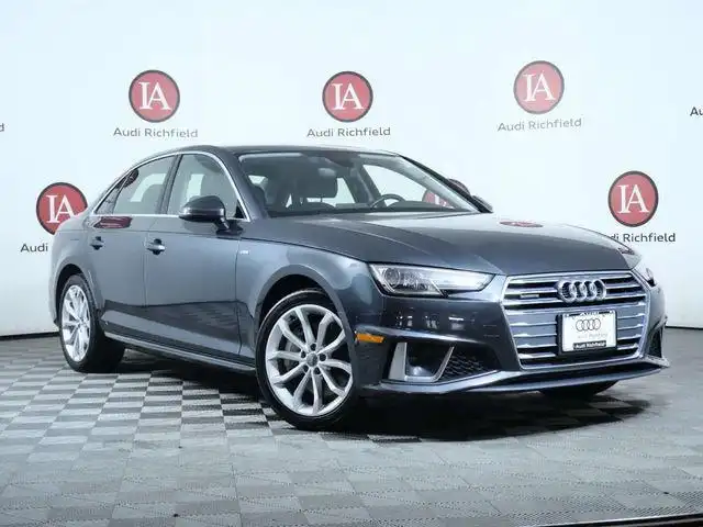 2019 Audi A4 2.0T quattro S tronic Premium's photo