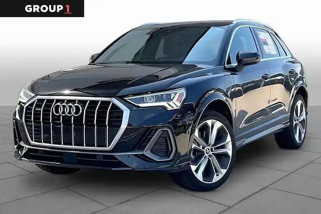 2021 Audi Q3 45 TFSI S Line Premium Plus quattro's photo