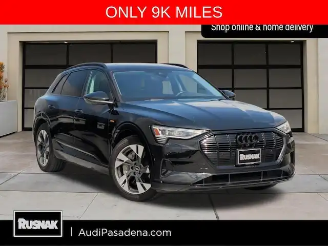 2023 Audi e-tron 95 kWh Premium quattro's photo