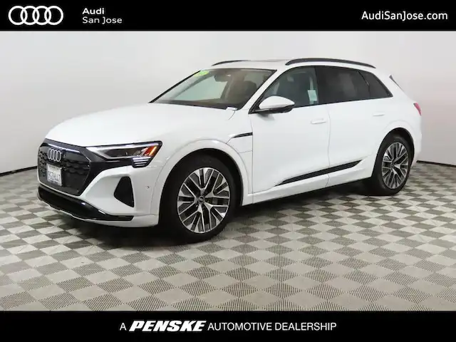 2024 Audi Q8 e-tron 114 kWh Prestige quattro 55's photo