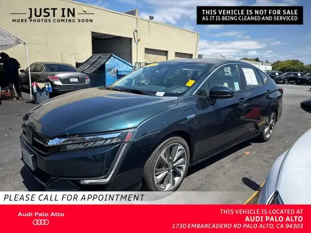 2020 Honda Clarity Touring Plug-In Hybrid's photo