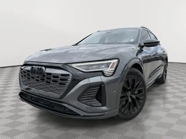 2024 Audi Q8 e-tron 55 114 kWh Prestige quattro's photo