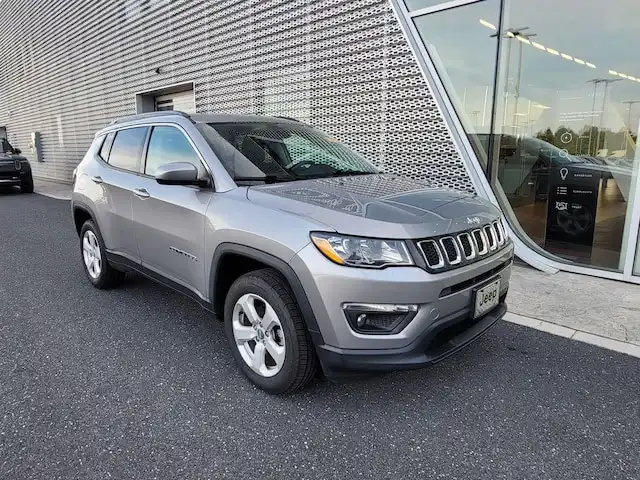 2020 Jeep Compass Latitude 4WD's photo