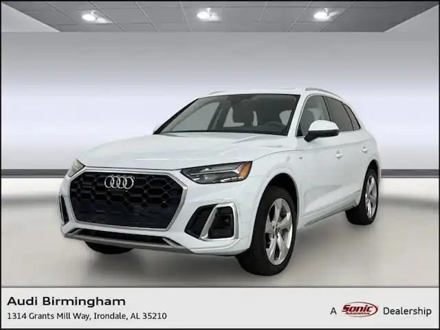 2023 Audi Q5 45 Premium Plus's photo