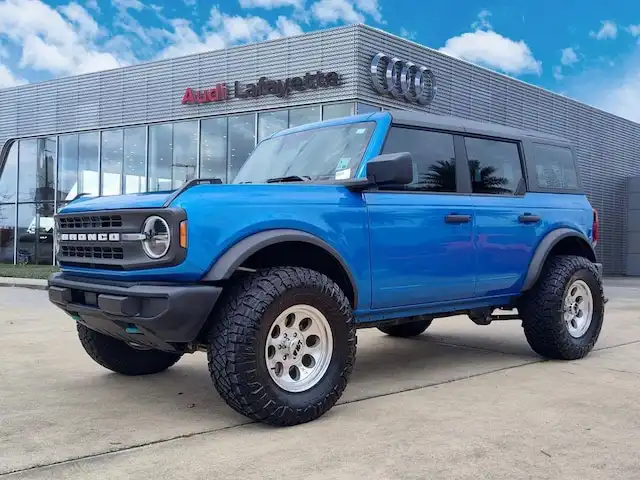 2025 Ford Bronco Base 4x4's photo