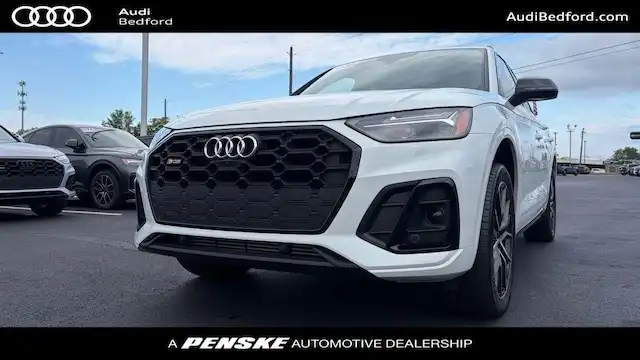2023 Audi SQ5 Premium Plus's photo