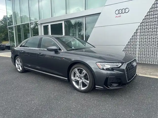 2026 Audi A8 55 TFSI L quattro Tiptronic's photo