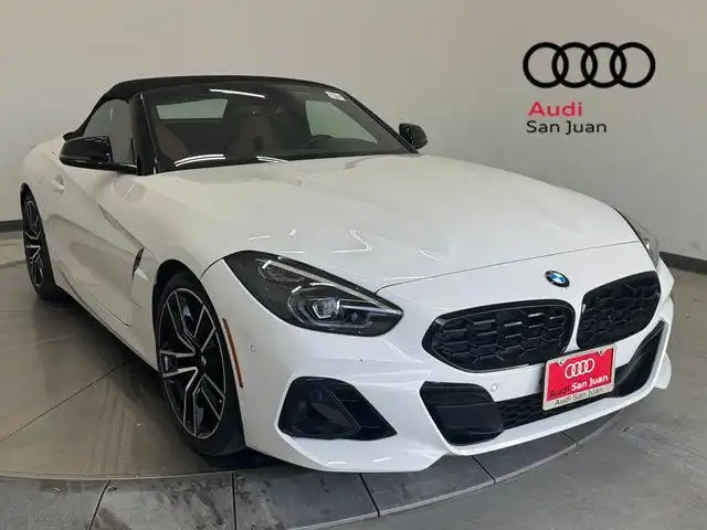 2025 BMW Z4 M40i's photo