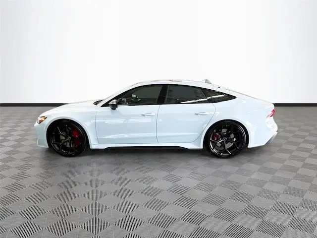 2025 Audi RS7 Performance photo 4
