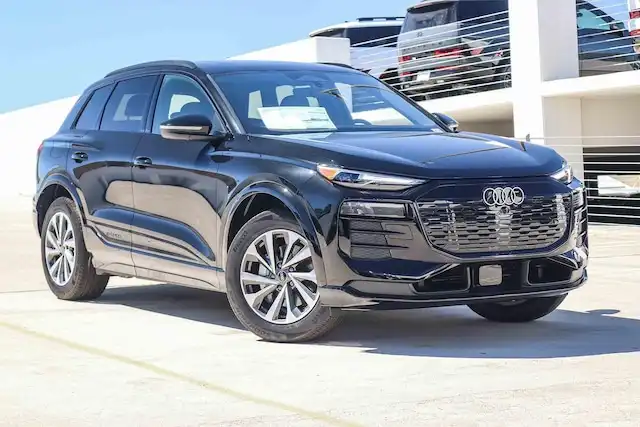 2027 Audi Q6 e-tron Premium quattro's photo