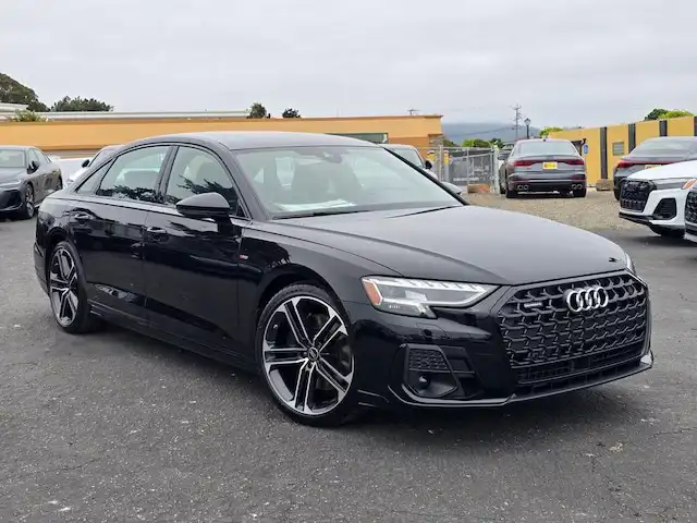 2026 Audi A8 55 TFSI L quattro Tiptronic's photo