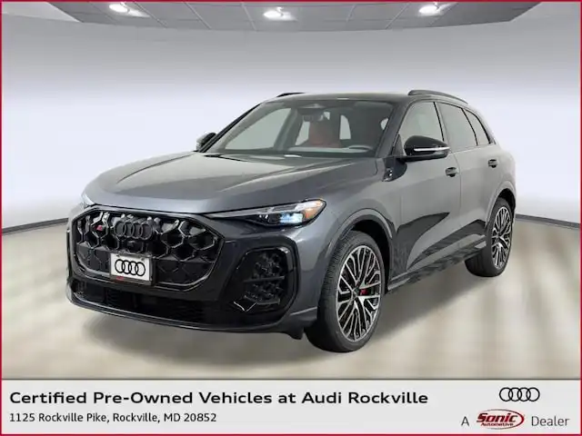 2025 Audi SQ5 Premium Plus's photo