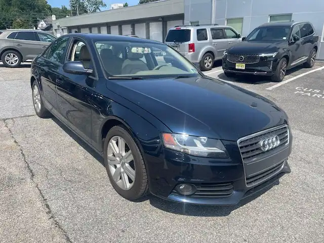 2011 Audi A4 2.0T quattro Tiptronic Premium's photo