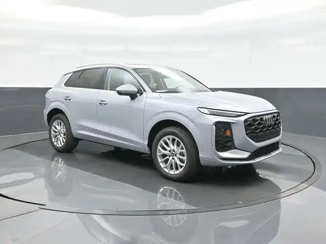 2026 Audi Q3 S line quattro's photo
