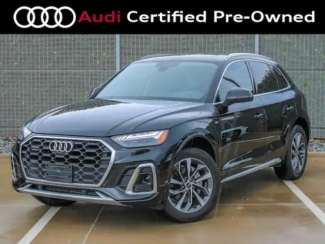 2023 Audi Q5 45 Prestige's photo