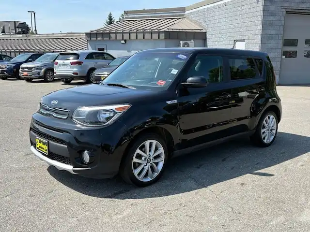 2018 Kia Soul 2.0L + 6 A/T's photo