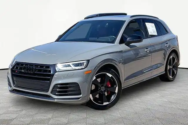 2019 Audi SQ5 3.0 Premium Plus quattro Tiptronic's photo