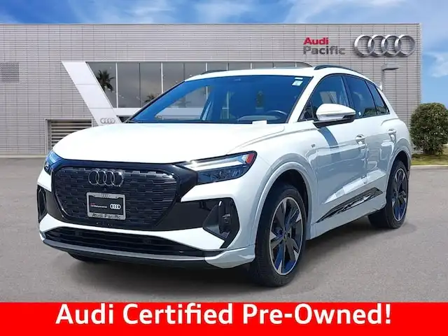 2023 Audi Q4 e-tron 50 Premium quattro's photo
