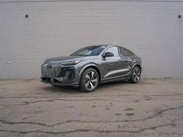 2027 Audi SQ6 Sportback e-tron Premium Plus quattro's photo