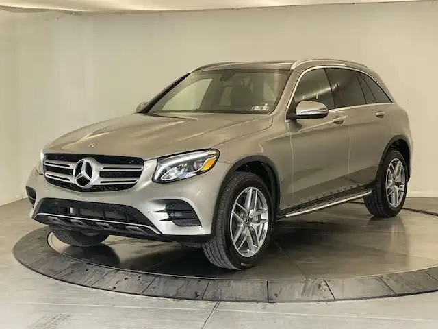 2019 Mercedes-Benz GLC GLC300 4MATIC's photo