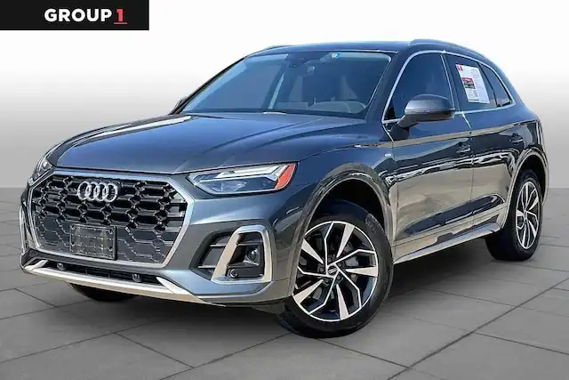 2024 Audi Q5 45 Premium's photo