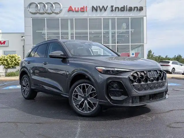 2026 Audi Q5 Premium Plus quattro's photo