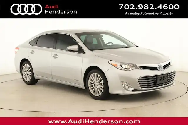 2014 Toyota Avalon Limited Hybrid's photo