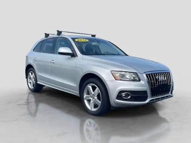 2012 Audi Q5 3.2 quattro Tiptronic Premium Plus's photo