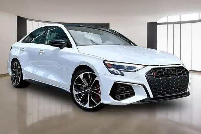 2023 Audi S3 2.0 TFSI Premium Plus quattro S tronic's photo