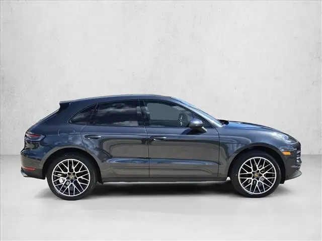 2020 Porsche Macan Base photo 4