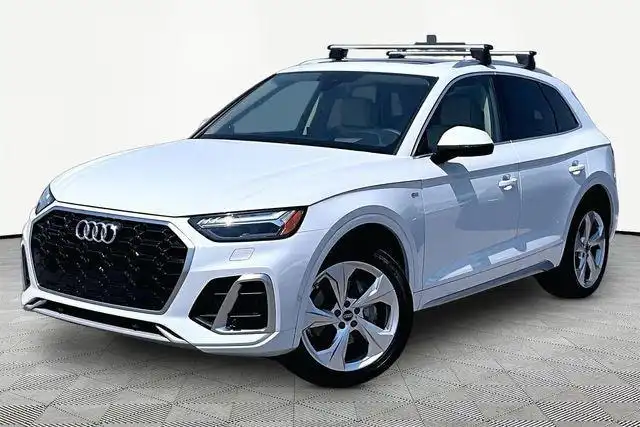 2023 Audi Q5 45 Prestige's photo