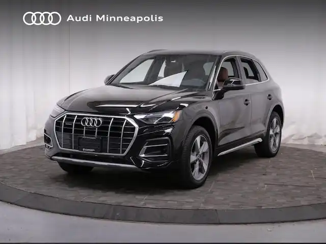 2023 Audi Q5 40 Premium Plus's photo