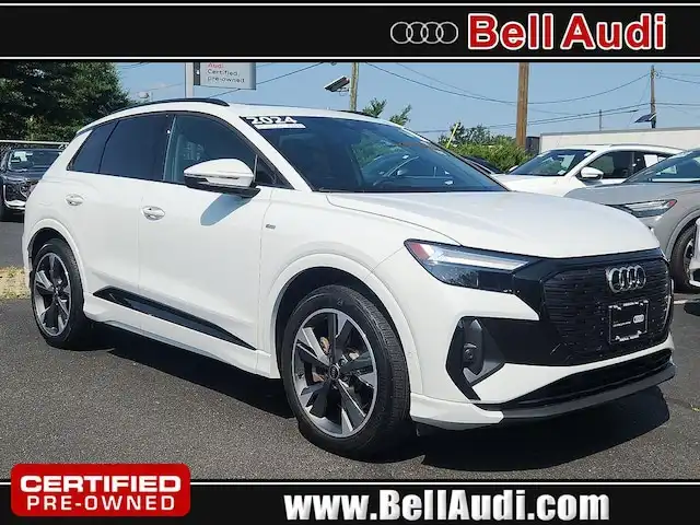 2024 Audi Q4 e-tron 55 Premium Plus quattro's photo