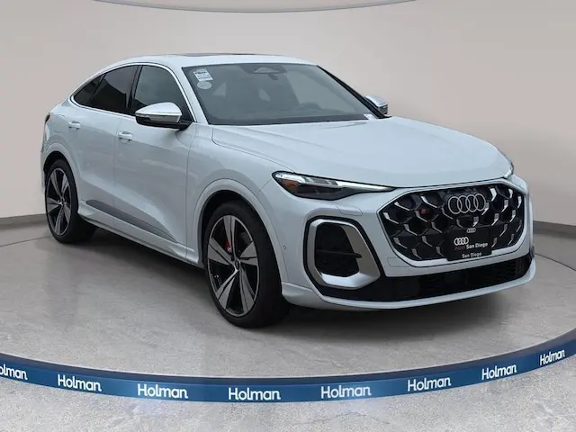 2026 Audi SQ5 Sportback Premium Plus quattro photo 3