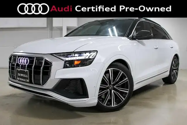 2023 Audi SQ8 Prestige's photo