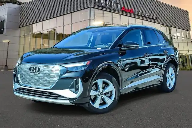 2024 Audi Q4 e-tron 50 Premium quattro's photo
