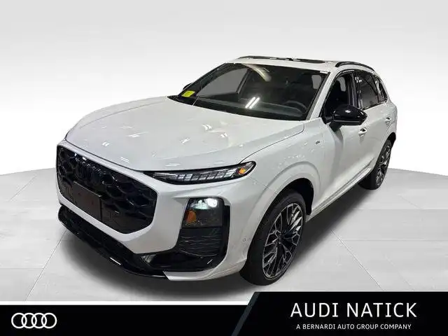 2026 Audi Q3 S Line quattro's photo