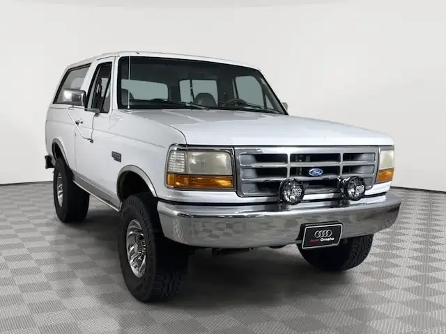 1994 Ford Bronco's photo