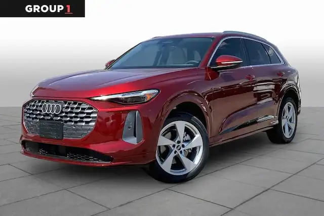 2026 Audi Q5 Premium Plus quattro's photo