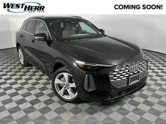 2025 Audi Q5 40 Premium Plus's photo