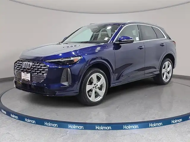 2025 Audi Q5 40 Premium Plus's photo