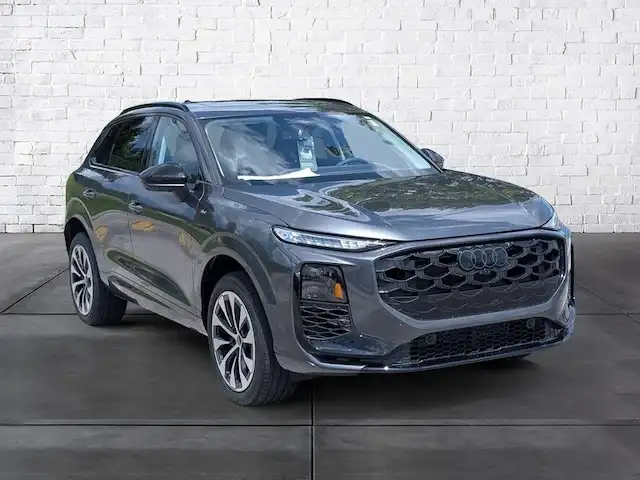2026 Audi Q3 S line quattro's photo